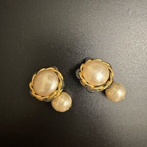Elegant Vintage Gold and Pearl cuffs